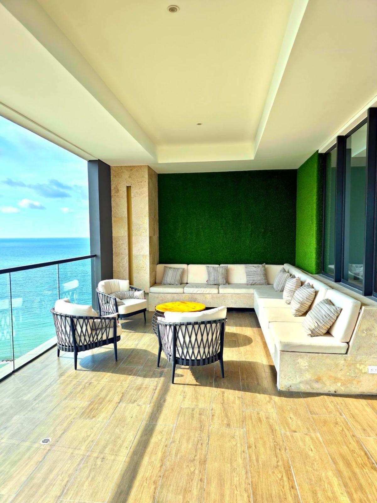 Apartamento Beautiful View Of The Ocean And The *